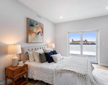 1516 East Capitol Street Ne - Photo Thumbnail 33
