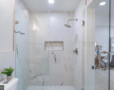 1516 East Capitol Street Ne - Photo Thumbnail 22