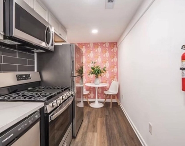 756 19th Street Ne - Photo Thumbnail 4