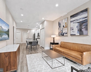 38 Randolph Place Nw - Photo Thumbnail 3