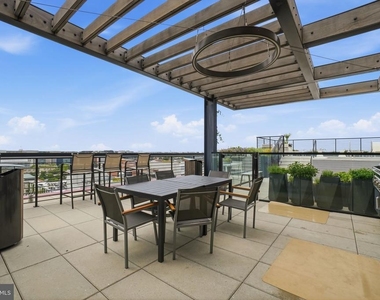 1625 Eckington Place Ne - Photo Thumbnail 23