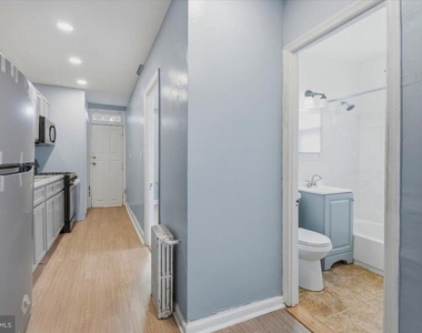 4223 Eads Street Ne - Photo Thumbnail 12