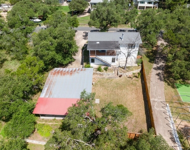 925 Windy Shores Loop - Photo Thumbnail 18