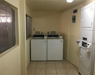 4306 Avenue A - Photo Thumbnail 22