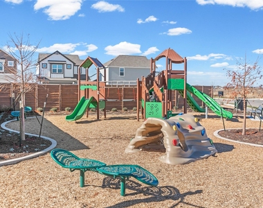 109 Desert Hare Dr - Photo Thumbnail 5