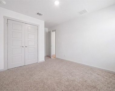 515 Millbrook Blvd - Photo Thumbnail 25