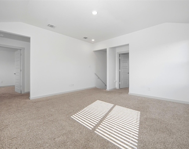 515 Millbrook Blvd - Photo Thumbnail 19