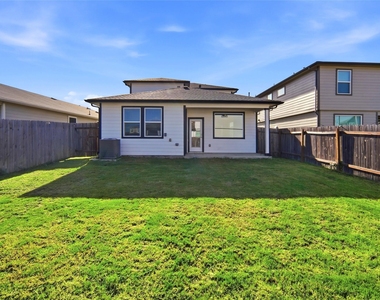 515 Millbrook Blvd - Photo Thumbnail 28