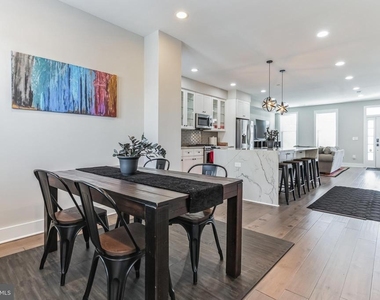 805 Jefferson Street Nw - Photo Thumbnail 9