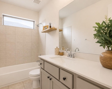 22614 Fountaingrass Ln - Photo Thumbnail 17