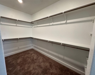 3000 Chisholm Trail Rd - Photo Thumbnail 13