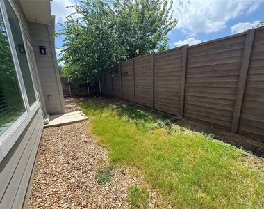 3000 Chisholm Trail Rd - Photo Thumbnail 24