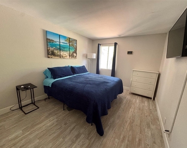 553 Demarett Dr - Photo Thumbnail 9