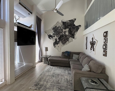 553 Demarett Dr - Photo Thumbnail 6