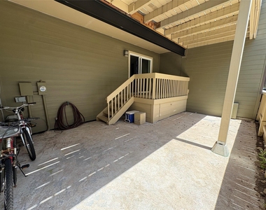 553 Demarett Dr - Photo Thumbnail 17