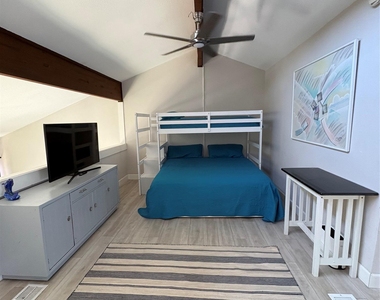 553 Demarett Dr - Photo Thumbnail 11
