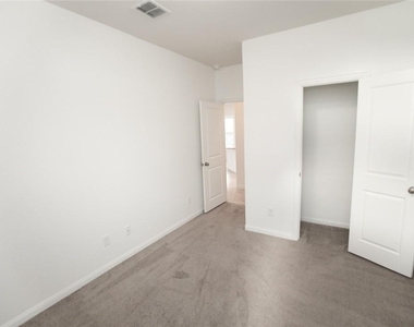 361 Shale Cir - Photo Thumbnail 12