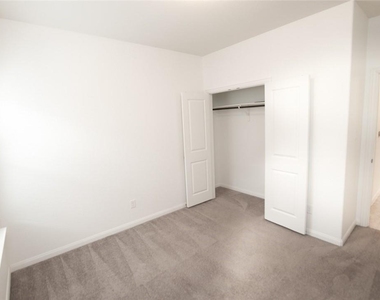 361 Shale Cir - Photo Thumbnail 10