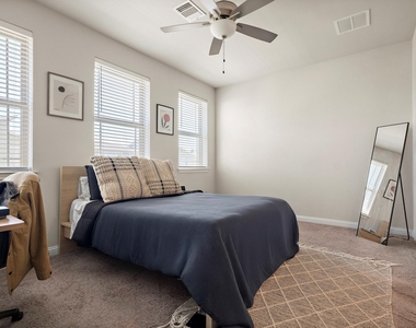 8013 Lennon Dr - Photo Thumbnail 15