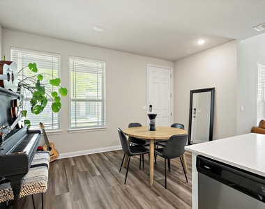 8013 Lennon Dr - Photo Thumbnail 30