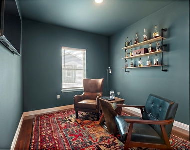 8013 Lennon Dr - Photo Thumbnail 11