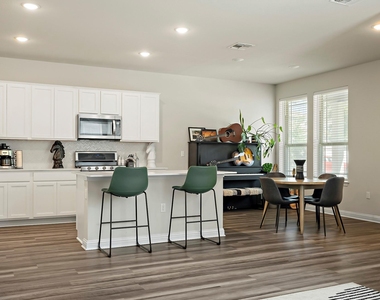 8013 Lennon Dr - Photo Thumbnail 26