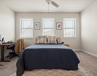 8013 Lennon Dr - Photo Thumbnail 16