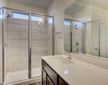 16812 Marcello Dr - Photo Thumbnail 20