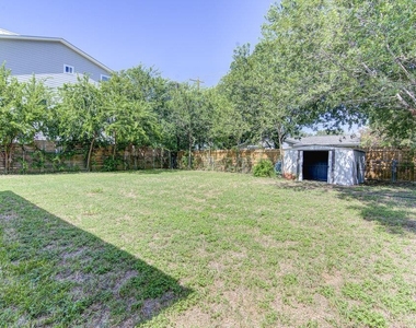 8406 Burrell Dr - Photo Thumbnail 17