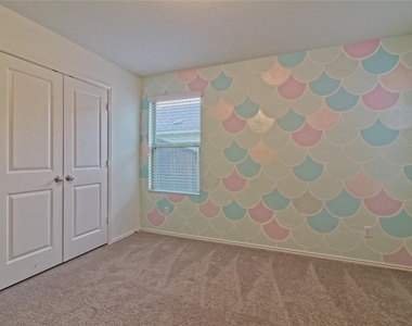 108 Circle Way - Photo Thumbnail 22