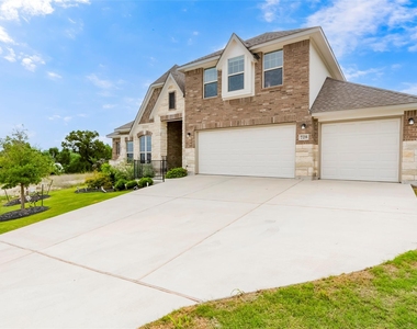 728 Marbella Vista Way - Photo Thumbnail 2