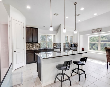 728 Marbella Vista Way - Photo Thumbnail 10