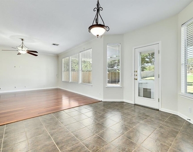 20308 Farm Pond Ln - Photo Thumbnail 18