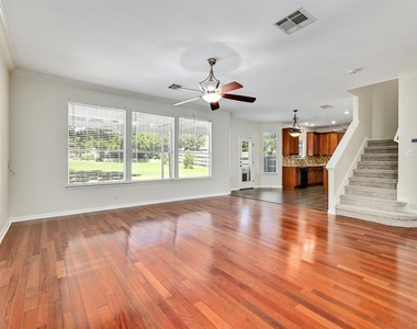 20308 Farm Pond Ln - Photo Thumbnail 14