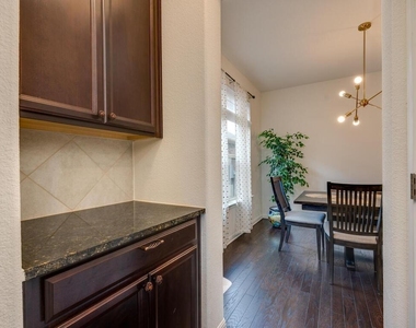 17312 Antioch Ave - Photo Thumbnail 21