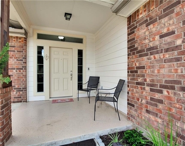 12215 Timber Arch Ln - Photo Thumbnail 2