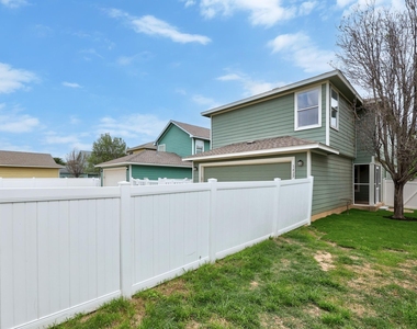 1429 Davis Mountain Loop - Photo Thumbnail 29