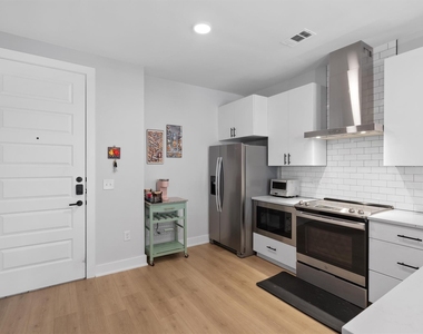 3101 Govalle Ave - Photo Thumbnail 2