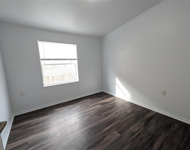 4416 Magin Meadow Dr - Photo Thumbnail 15