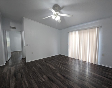 4416 Magin Meadow Dr - Photo Thumbnail 9