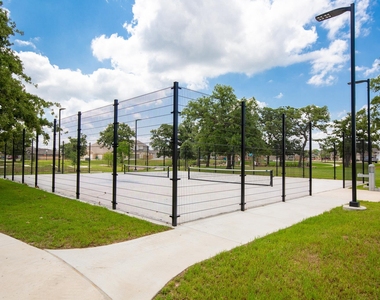103 Brushy Creek Dr - Photo Thumbnail 30