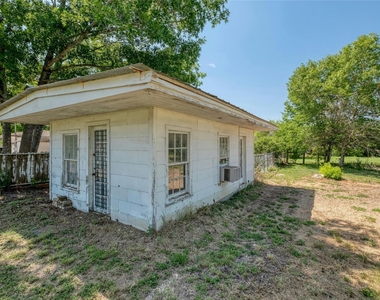 511 Sloan St - Photo Thumbnail 24