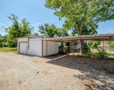 511 Sloan St - Photo Thumbnail 23