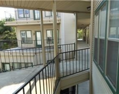 3115 Tom Green St - Photo Thumbnail 3