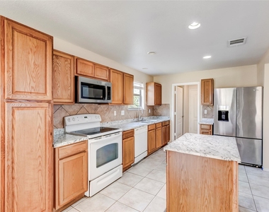 191 Beech Dr - Photo Thumbnail 12
