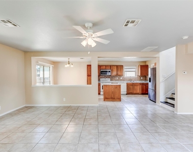 191 Beech Dr - Photo Thumbnail 9