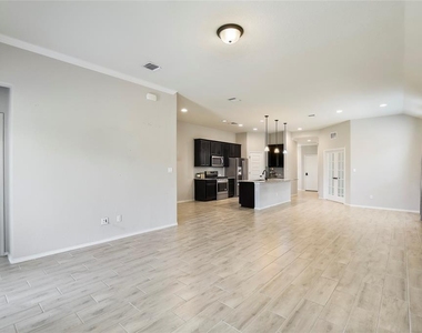107 Barley Fork Ln - Photo Thumbnail 4