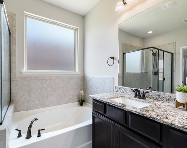 107 Barley Fork Ln - Photo Thumbnail 16