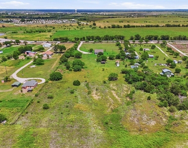 2500 Center Point Rd - Photo Thumbnail 26