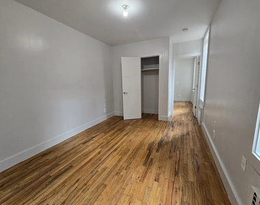 443 Cyrus place - Photo Thumbnail 5